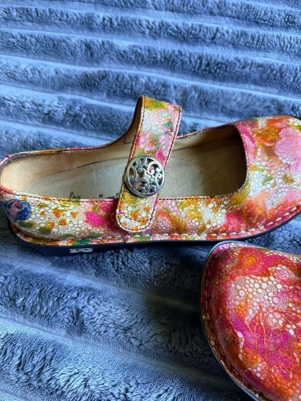 Alegria Women’s Paloma Floral Mary Jane Comfort Shoes Size 36